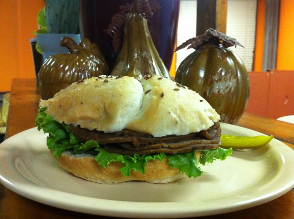 vegan roast beef on Kummelweck