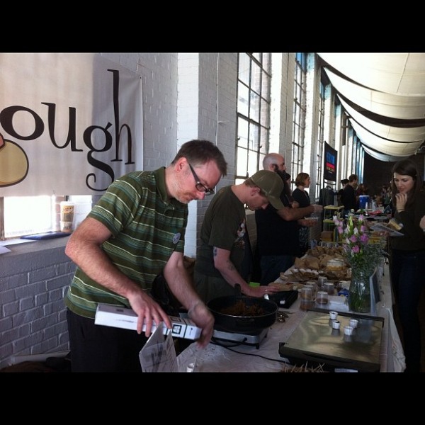 2012 atl veg fest table